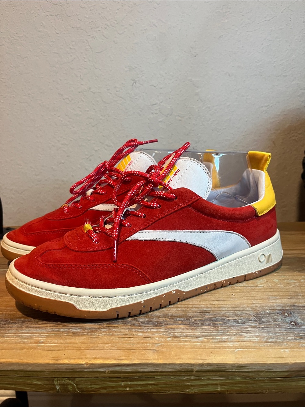 NWOB Men's Oncept NYC Panama Low Top Retro Red Suede Sneakers size 7.5